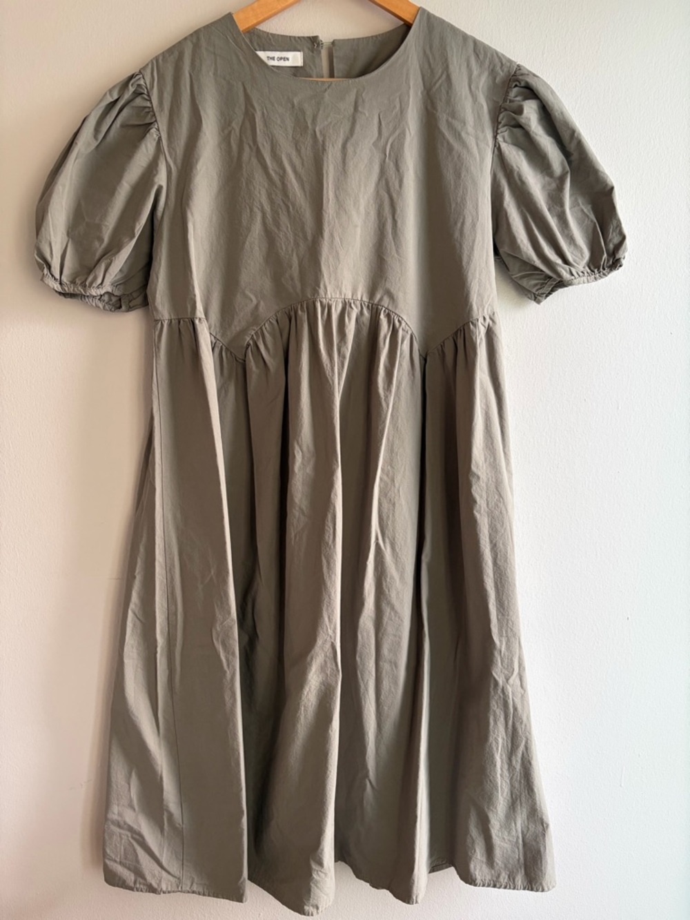 The Open Product Puff Sleeve Midi Dress in Olive